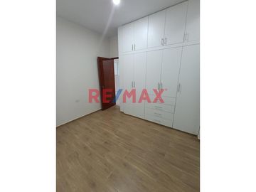 🏡 ¡Departamento exclusivo en venta en Los Sauces, Pimentel! 🏖️

✨ Área total y techada: 120.50 m²
📍 Ubicado en la exclusiva Urbanización Los Sauces