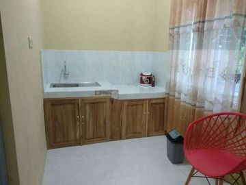 Rumah Villa Full Furnished Asri View Persawahan