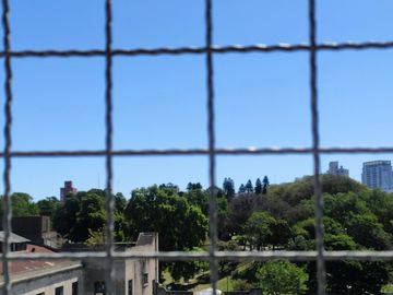 VENTA - PARQUE LEZAMA - 3/4 AMBIENTES