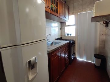 VENTA - PARQUE LEZAMA - 3/4 AMBIENTES