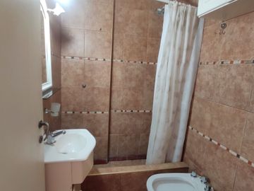 VENTA - PARQUE LEZAMA - 3/4 AMBIENTES