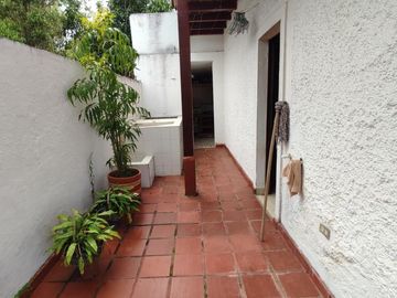 casa en venta en borrero ayerbe. Cod V15186