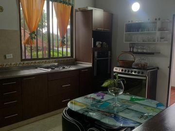 casa en venta en borrero ayerbe. Cod V15186