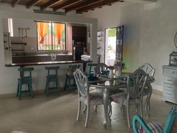 casa en venta en borrero ayerbe. Cod V15186