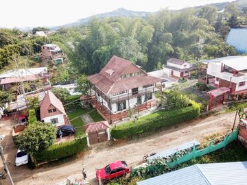 casa en venta en borrero ayerbe. Cod V15186