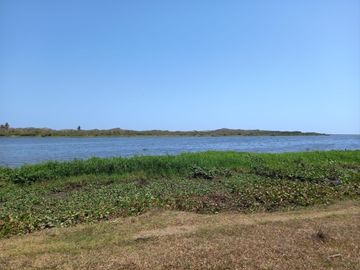 Venta terrenos EN OFERTA frente a laBocana del Río de  La Antigua