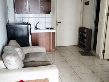 Dijual Apartemen Springlake 2BR Murah Furnish Lantai Rendah