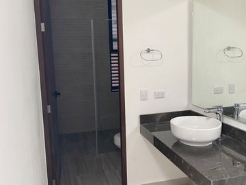 Casa en venta tipo TownHouse en Residencial Xcanatún