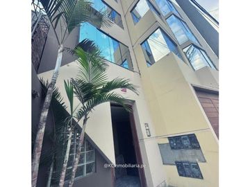 VENDO DEPARTAMENTO EN URB. INGENIERIA