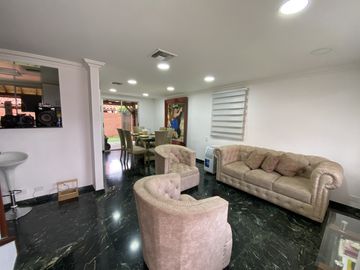 casa en venta en cinco soles. Cod V17149