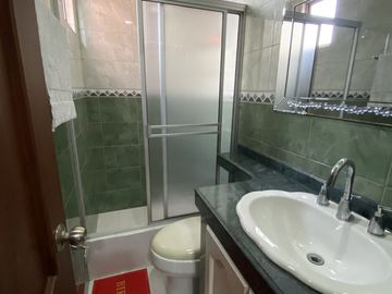 casa en venta en cinco soles. Cod V17149