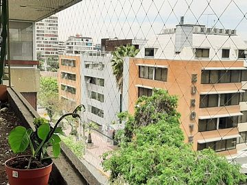 GUARDIA VIEJA, METRO LOS LEONES, 2D 2B
