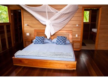 SEA Confiable Vende Resort en Bocas del Toro