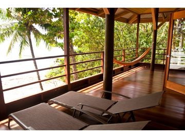 SEA Confiable Vende Resort en Bocas del Toro