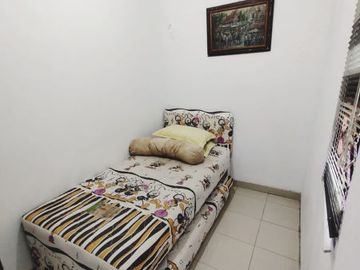 Rumah Full Furnish tengah kota sugeng jeroni, pojok beteng kulon