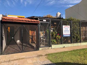 Casa PH en venta en Parque Quirno
