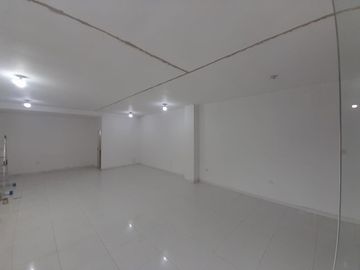 local en arriendo en galapa. Cod A3675712