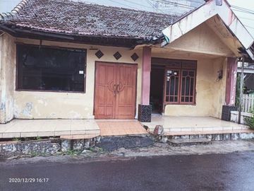 DIJUAL Rumah Cipunegara, Surabaya