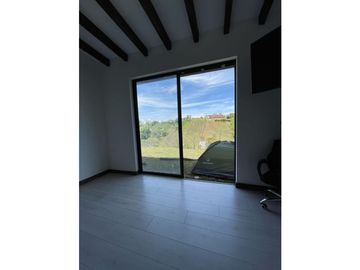 Se vende finca independiente en el Carmen, Vereda las garzonas
