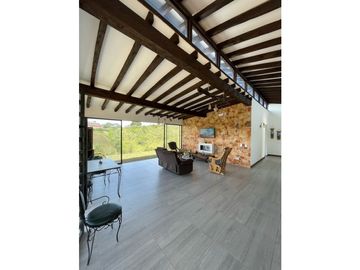Se vende finca independiente en el Carmen, Vereda las garzonas