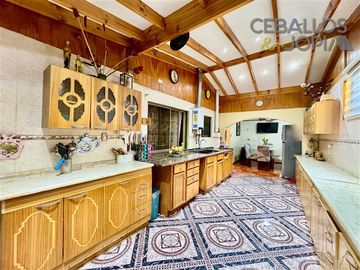 Casa en venta de 7 dorm. en Villa Alemana