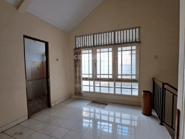 Dijual Rumah Bagus Dan Strategis Di Bintaro Sektor 3