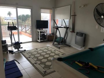Casa 4 dormitorios alquiler en Los Castores, Nordelta