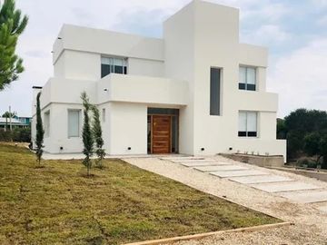 Casa en venta en Pinamar