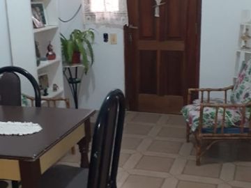 Casa PH en venta en Villa Dominico