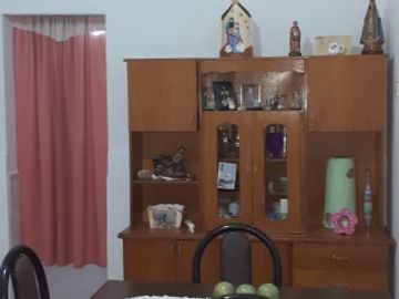 Casa PH en venta en Villa Dominico