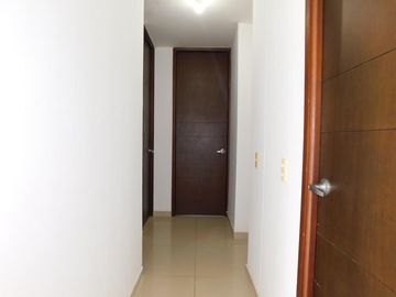 apartamento en arriendo en villa carolina. Cod A72299