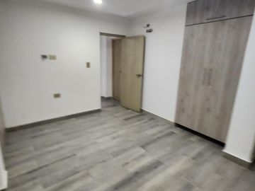 casa en venta en country club villas. Cod V101364