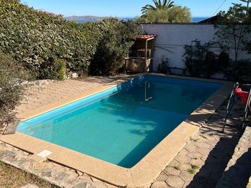 Casa en venta de 8 dorm. en La Serena