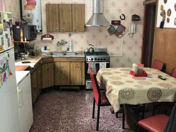 Departamento Tipo Casa en venta en Lanus Oeste