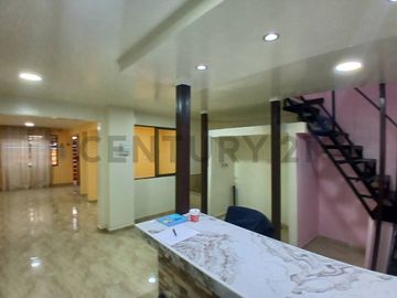 Se arrienda casa remodelada en Antofagasta con gran conectividad