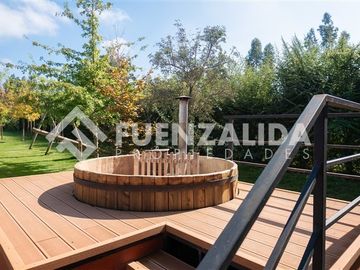 Parcela con casa 2d 2b mas piscina quincho