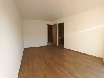 SE VENDE HERMOSA CASA