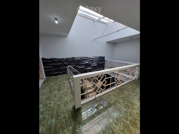rumah dijual lokasi strategis di pandanwangi blimbing malang GMK04006