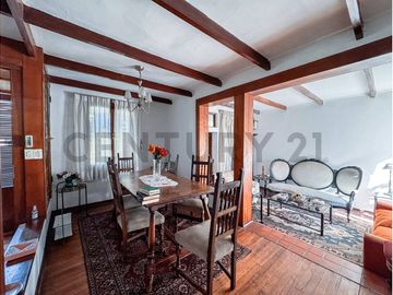 Casa en Venta, amplio terreno, La Reina