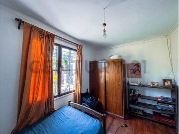 Casa en Venta, amplio terreno, La Reina