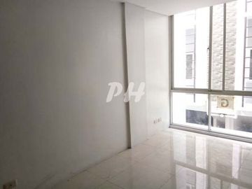 Modern Townhouse For Sale in Cubao near Edsa PH1112