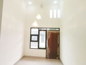 Gress 2 Unit Rumah Minimalis di Arcamanik