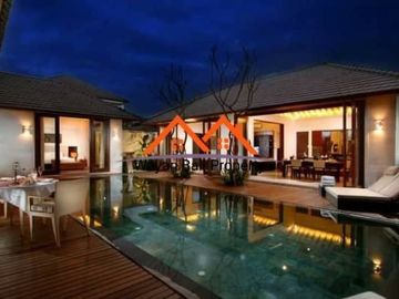 Villa Komplek Di Batu Belig Seminyak
