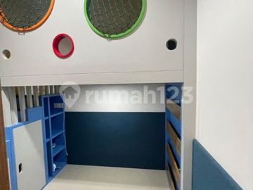 Rumah Furnished Murah Disewakan Cepat di Cluster Florida Pik 2 Tipe Amber (4.5X10)