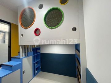 Rumah Furnished Murah Disewakan Cepat di Cluster Florida Pik 2 Tipe Amber (4.5X10)