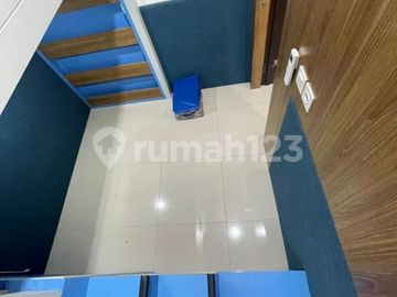 Rumah Furnished Murah Disewakan Cepat di Cluster Florida Pik 2 Tipe Amber (4.5X10)