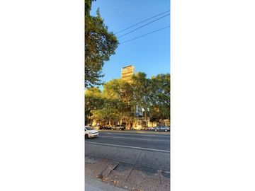 Hermoso Dos ambientes amoblado balcón  y cochera