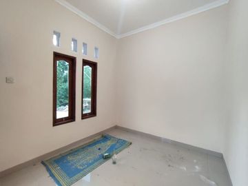 RUMAH CANTIK TERMURAH DENGAN DESAIN KLASIK FREE GAZEBO DI KALASAN YOGYAKARTA