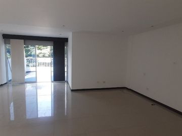 casa en arriendo en ciudad 2000. Cod A2