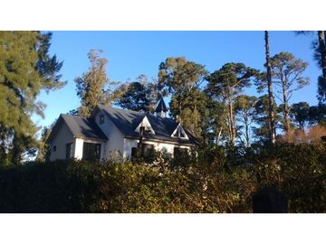 Chalet Bosque Peralta Ramos Sobre Dos Lotes